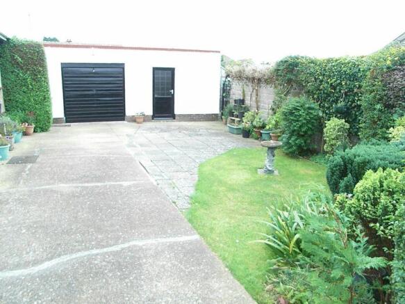 Parking/Garage/Workshop/Side Garden