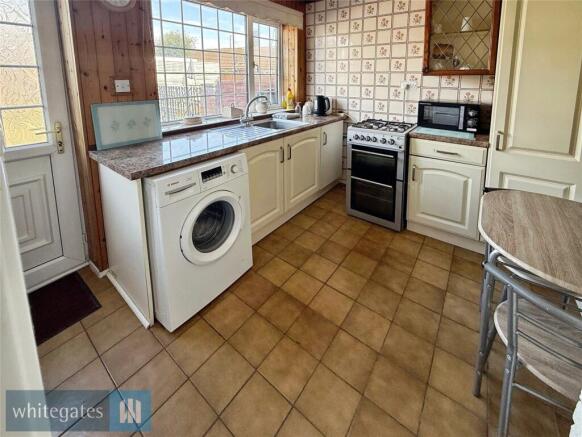 2 bed Terraced for sale Image 4