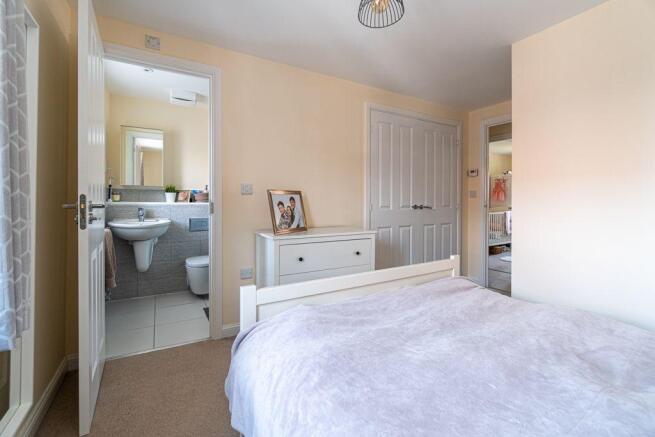 Bedroom 1 (Double with Ensuite)