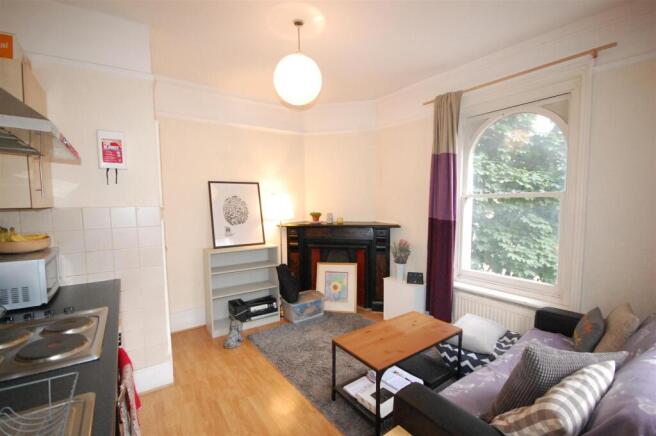 1 bedroom Flat for rent