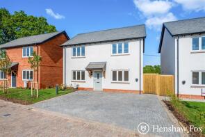 4, Amey Gardens, Southampton SO40 2BB