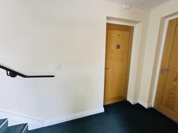 7feff546-f97f-40d...