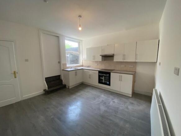 3 bed Terraced to rent in maltby