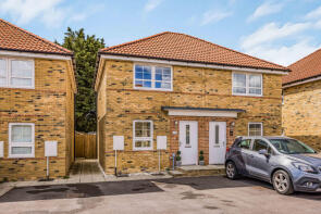 34, Sandeman Grove, Hayling Island PO11 0FT