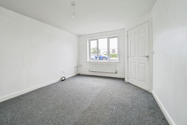 4 bed Detached for sale Image 8