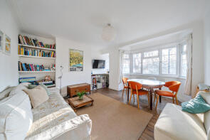 Flat 6, 33 Howard Court, Peckham Rye, London SE15 3PH