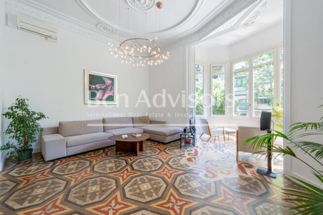 exclusiva-vivienda-de-diseno-en-finca-regia-esq...