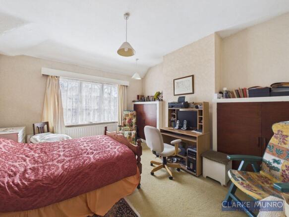 4 bed Semi-Detached for sale Image 10