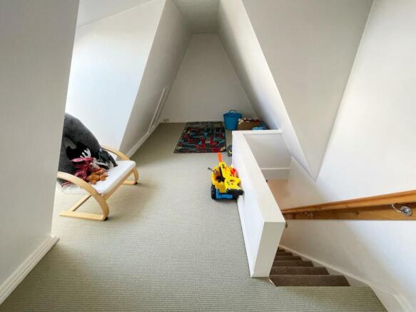 ATTIC ROOM