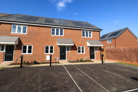 Sungold Close, Kenilworth, CV8