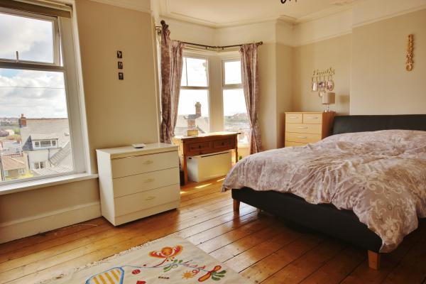 Bedroom 1 (Double)