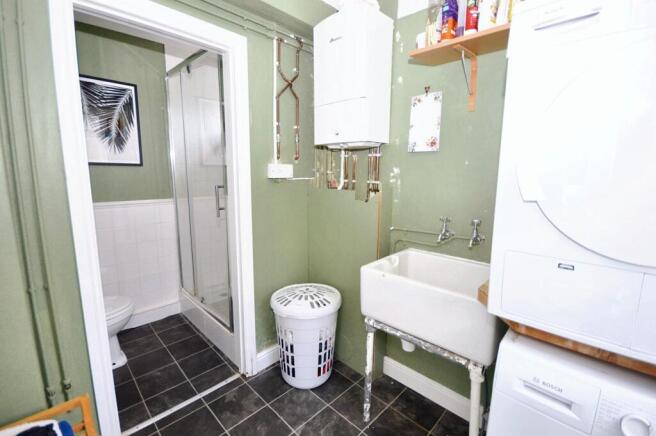 Utility/Shower Room