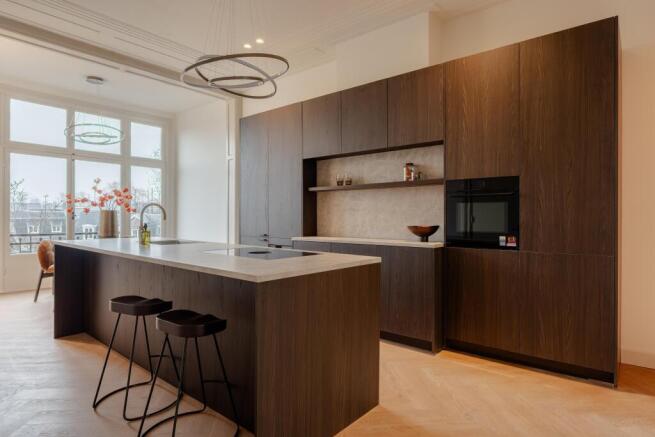 Koninginneweg 164 C 1075 EG AMSTERDAM image 2