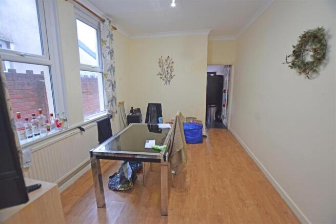 Dining room.jpg