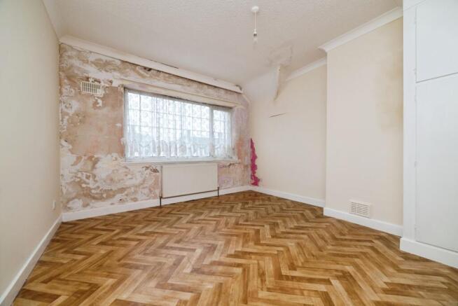3 bed Terraced for sale Image 11