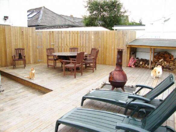 Rear Garden Entertai