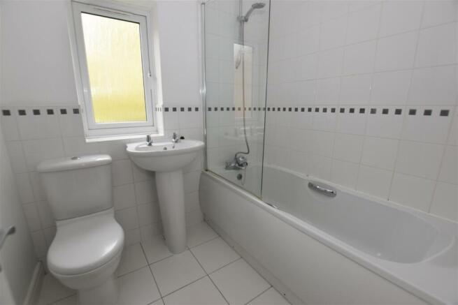 Bathroom.jpg