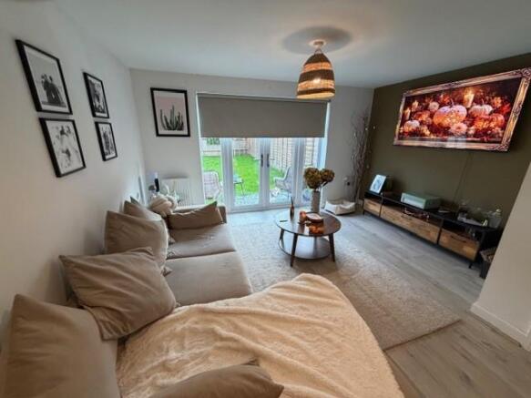 lounge 2.jpg