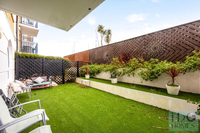 Collingwood Court...