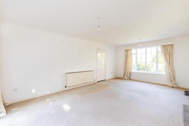 Regency Gardens, St. Leonards-On-Sea photo 4