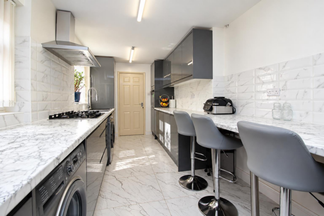 kitchen 1.png