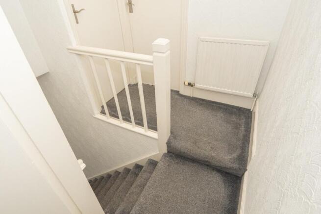 2 bed House to rent Image 11