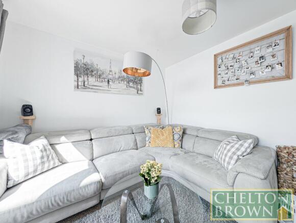 Living & Snug