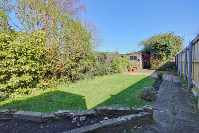 3 bed Terraced for sale Image 10