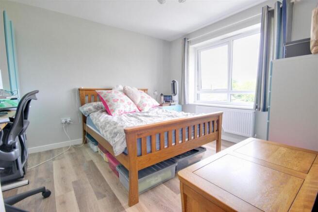 3 bed Detached for sale Image 4