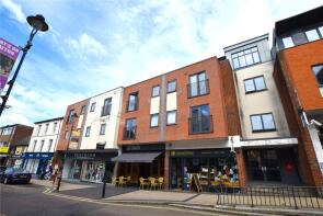Flat 5, Wey River House, High Street, Alton GU34 1FY
