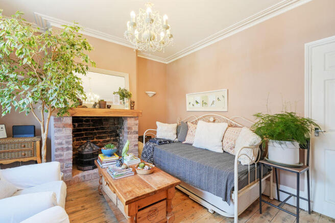 3 bed Semi-Detached for sale Image 7