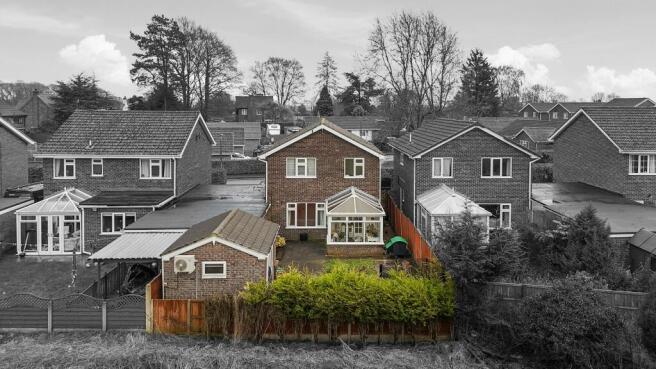 Estate Agent EweMove Scunthorpe Back of House