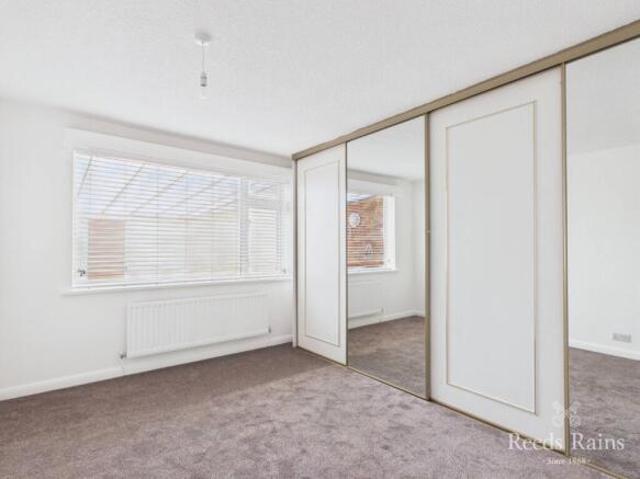 2 bed Bungalow for sale Image 9