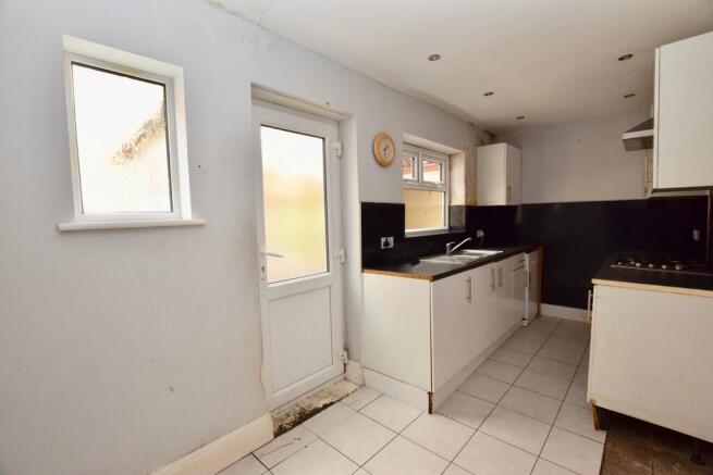 2 bed Terraced for sale Image 4