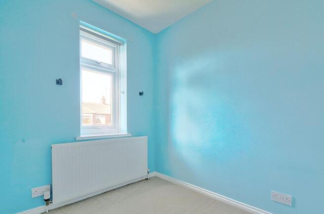 3 bed Semi-Detached for sale Image 12