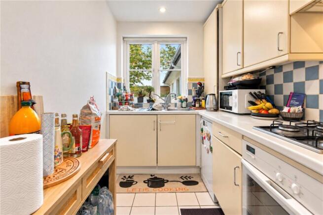 Brompton Park Crescent, London, SW6 photo 2