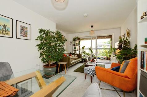Bourne Court, Ruislip, HA4