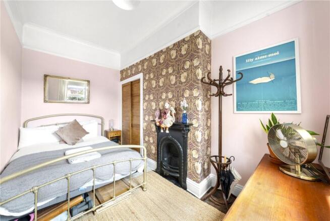 2 bed Terraced to rent Image 11