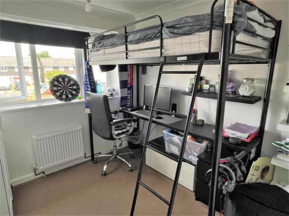 Photo 8