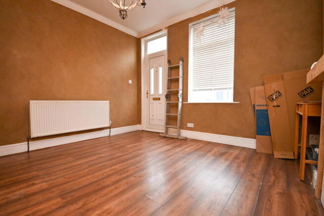 3 bed Semi-Detached for sale Image 10