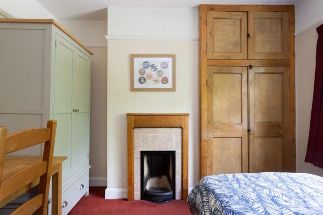 3 bed Semi-Detached for sale Image 8