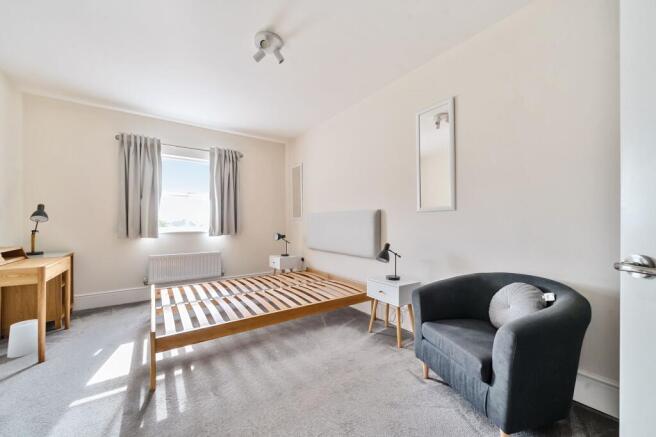2 bed Apartment for sale Image 9