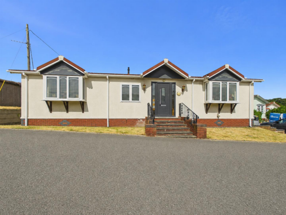 Lower Lodge - External .png
