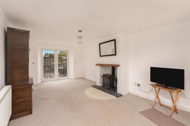 4 The Glebe, Aynho-5.jpg