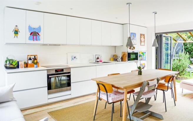 kitchen_diner[1].JPG