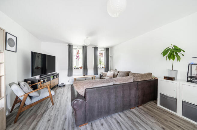 1354344-11-68c439...