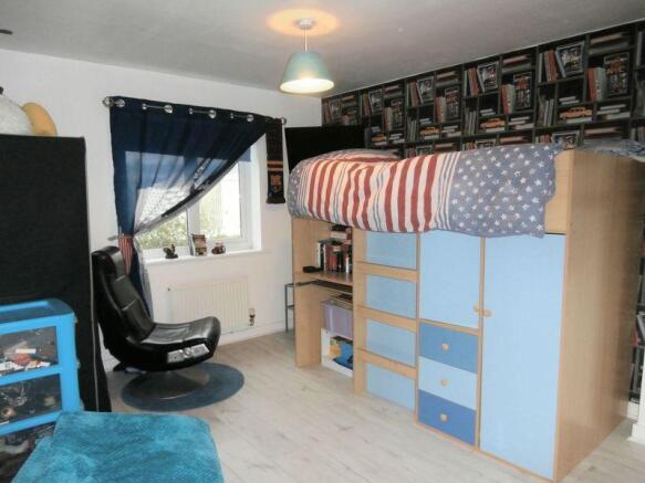 Photo 5
