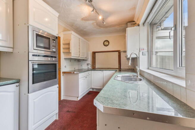 3 bed Detached Bungalow for sale Image 6