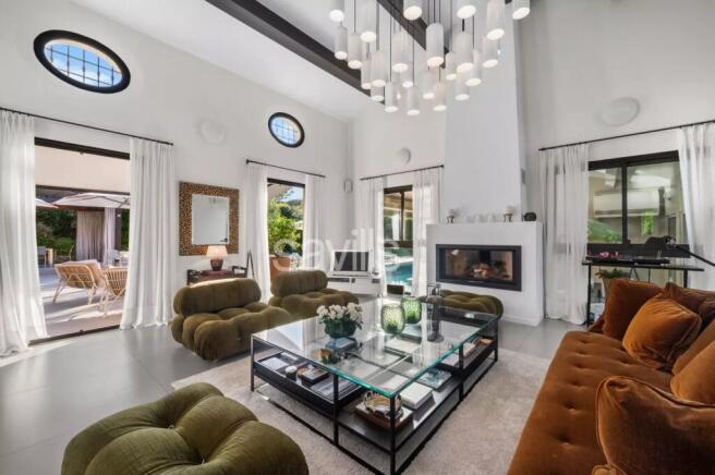 Modern property French Riviera