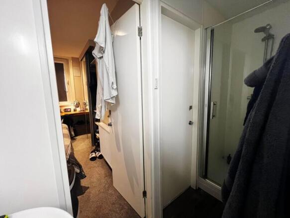 6 bed Terraced to rent Image 8